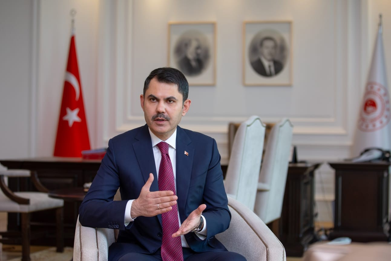 Çevre, Şehircilik ve İklim Değişikliği Bakanı Murat Kurum, “Şu anda