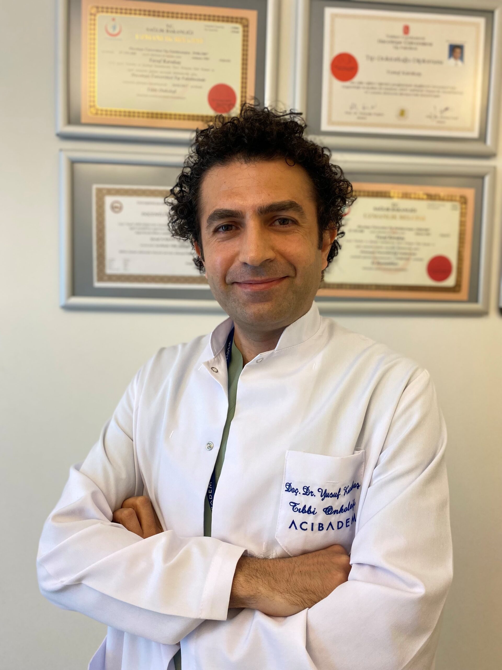 Günümüzde kanser vakalarının giderek artığına değinen Onkolog Doç. Dr. Yusuf