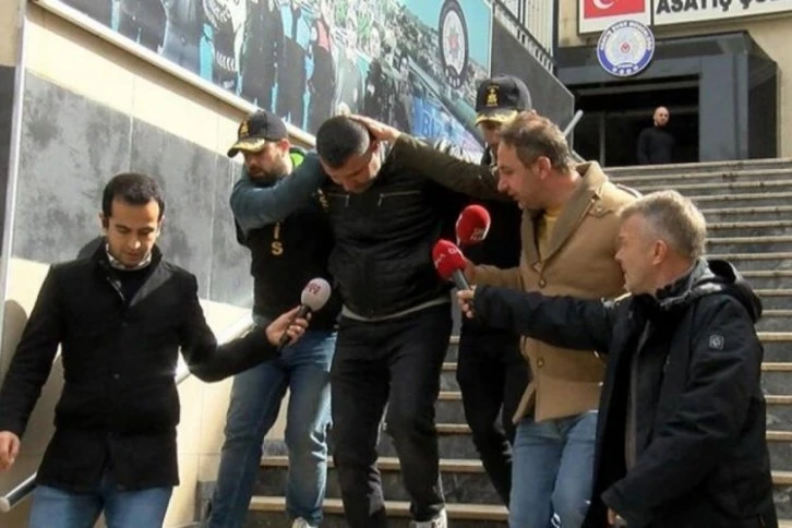 İYİ Parti İstanbul İl Başkanlığı binasına isabet eden mermiyi sıktığı