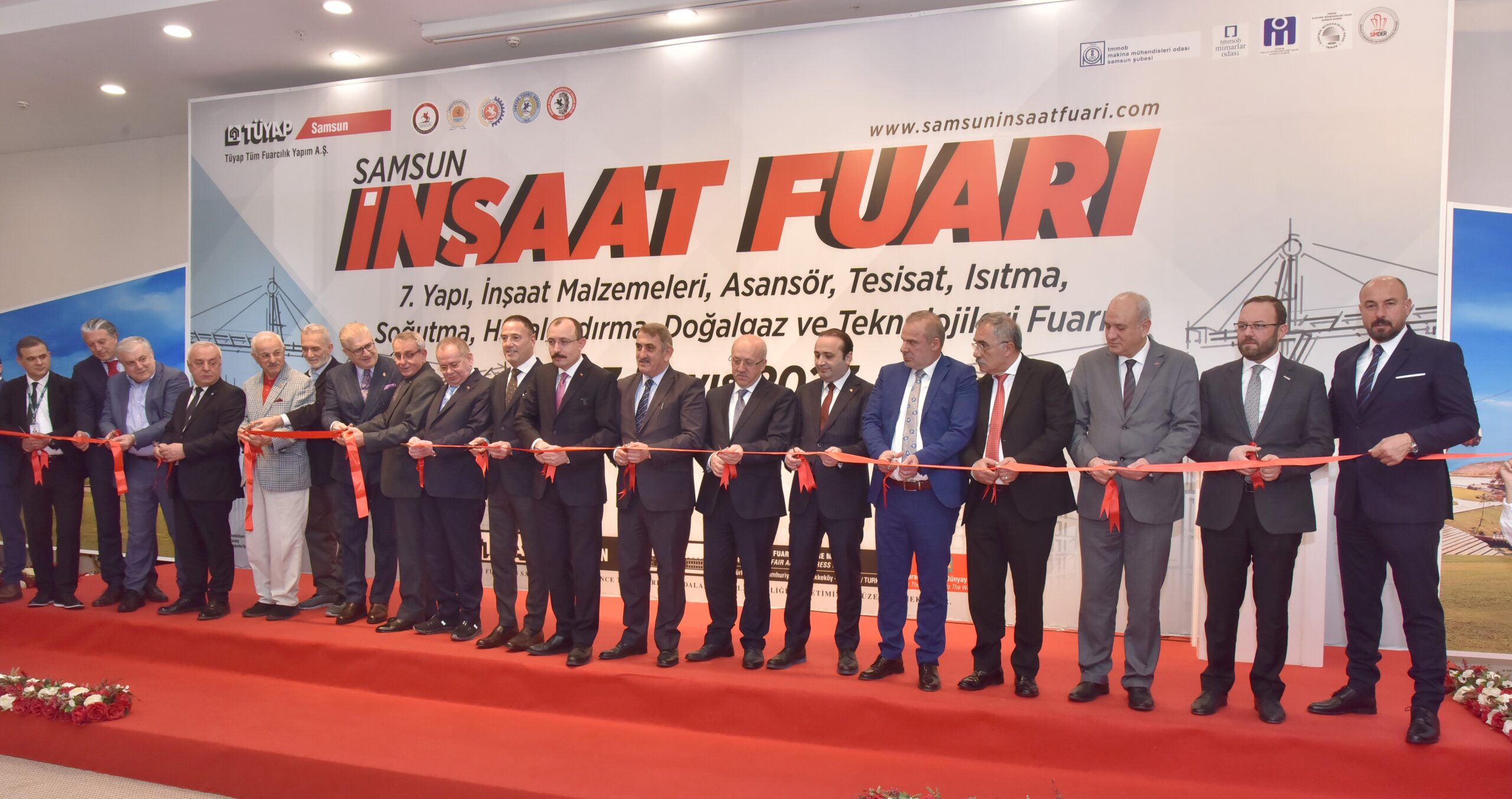 “Samsun İnşaat Fuarı”nın açılışı, Ticaret Bakanı Mehmet Muş’un katılımıyla gerçekleştirildi.SAMSUN-Bu