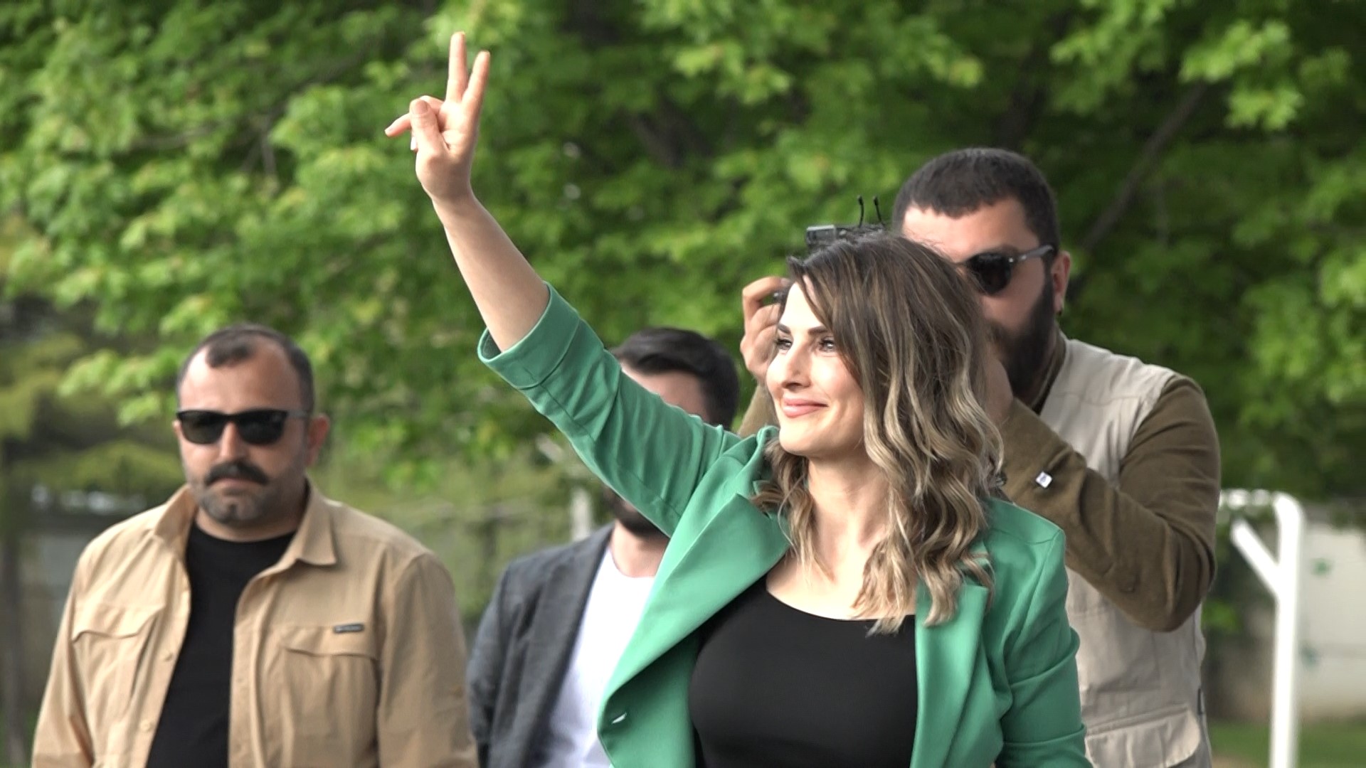 Bursa’da Yeşil Sol Parti’nin mitinginde Edirne Cezaevi’nde tutuklu bulunan Selahattin