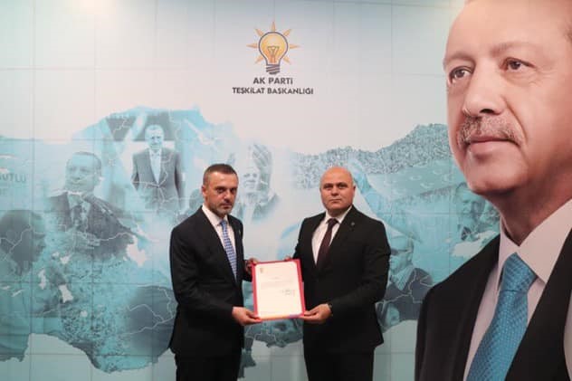Cumhurbaşkanı Recep Tayyip Erdoğan, uzun yılar AK Parti’nin birçok kademesinde