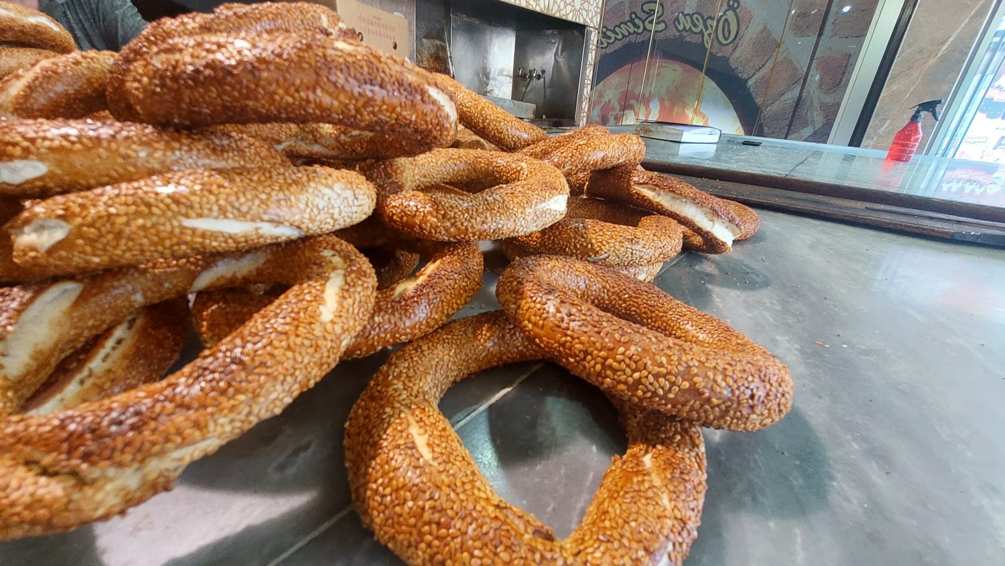 Samsun’da ekmeğin ardından simide de zam yapıldı. 85 gram susamlı