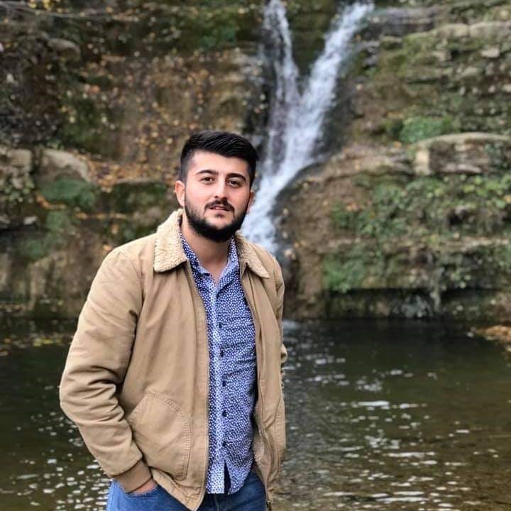 Samsun’un kavak ilçesinde pompalı tüfekli saldırıda ağır yaralanan 23 yaşındaki