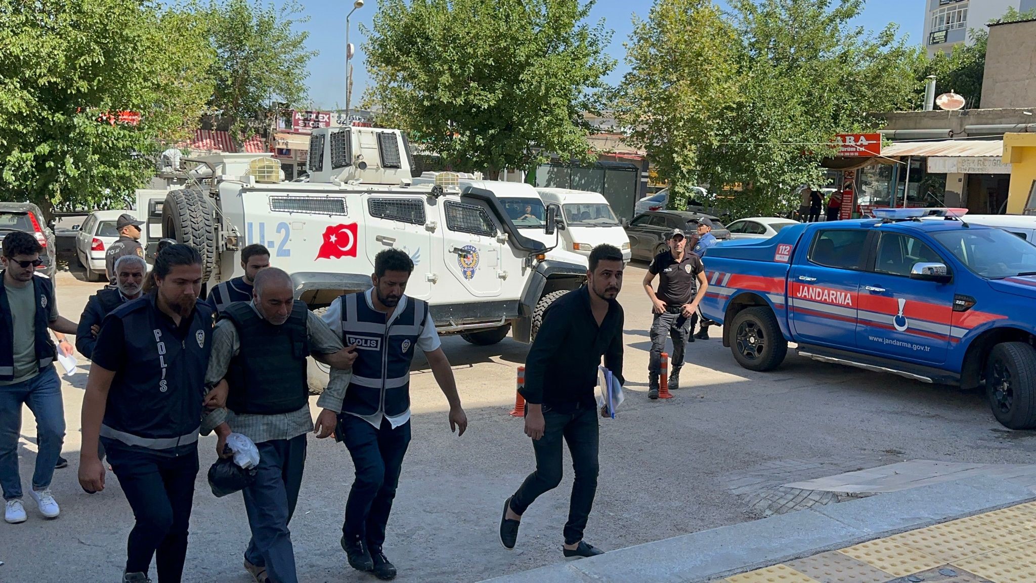 Şanlıurfa’nın Viranşehir ilçesinde 16 kişinin öldüğü ve 4 kişinin de