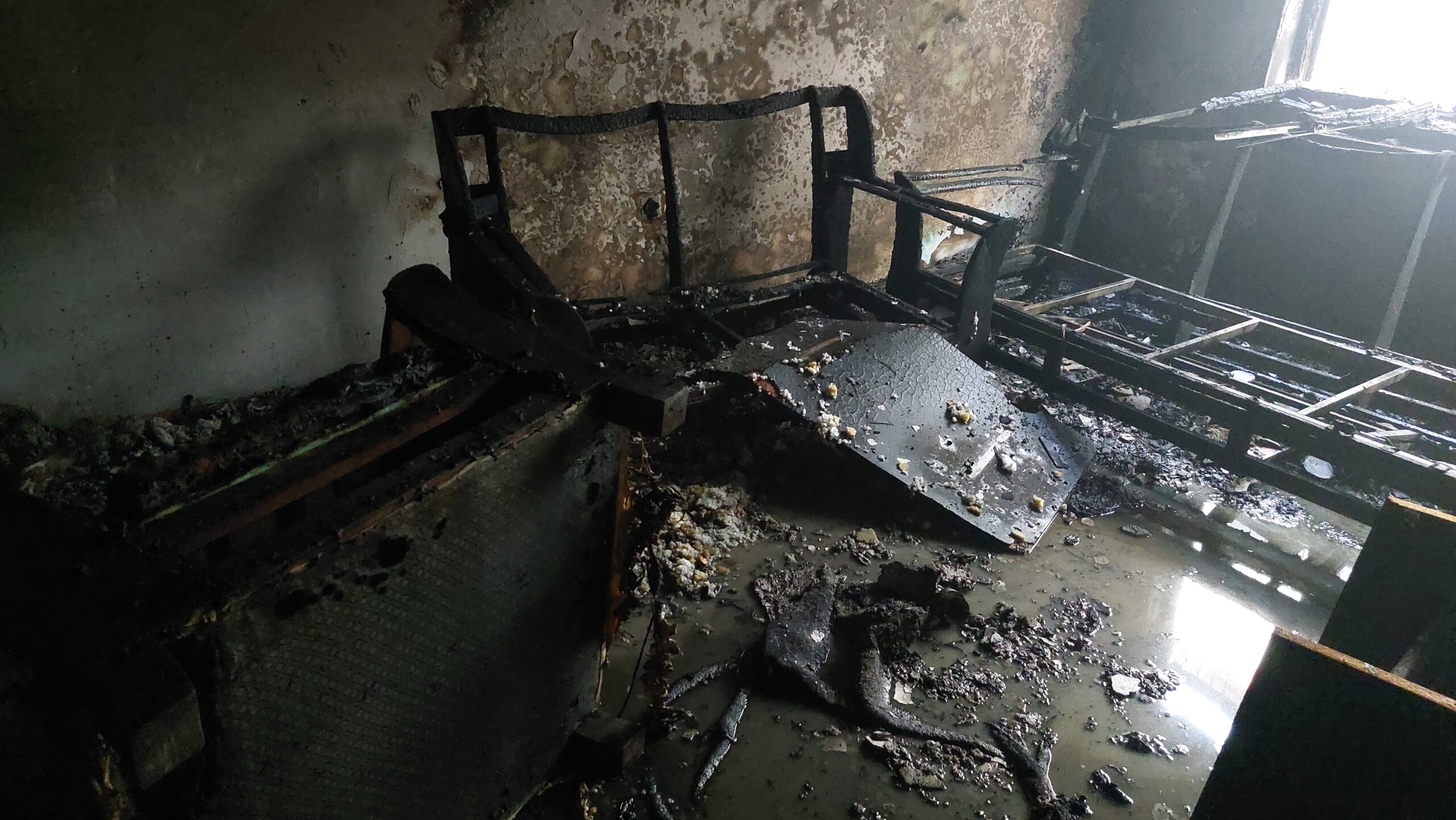 Samsun’da bir evde çıkan yangında 3’ü çocuk 5 kişi dumandan