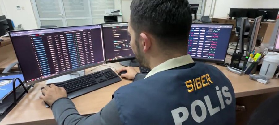 Zonguldak Emniyet Müdürlüğü Siber Suçlarla Mücadele Şube Müdürlüğü ekipleri beş