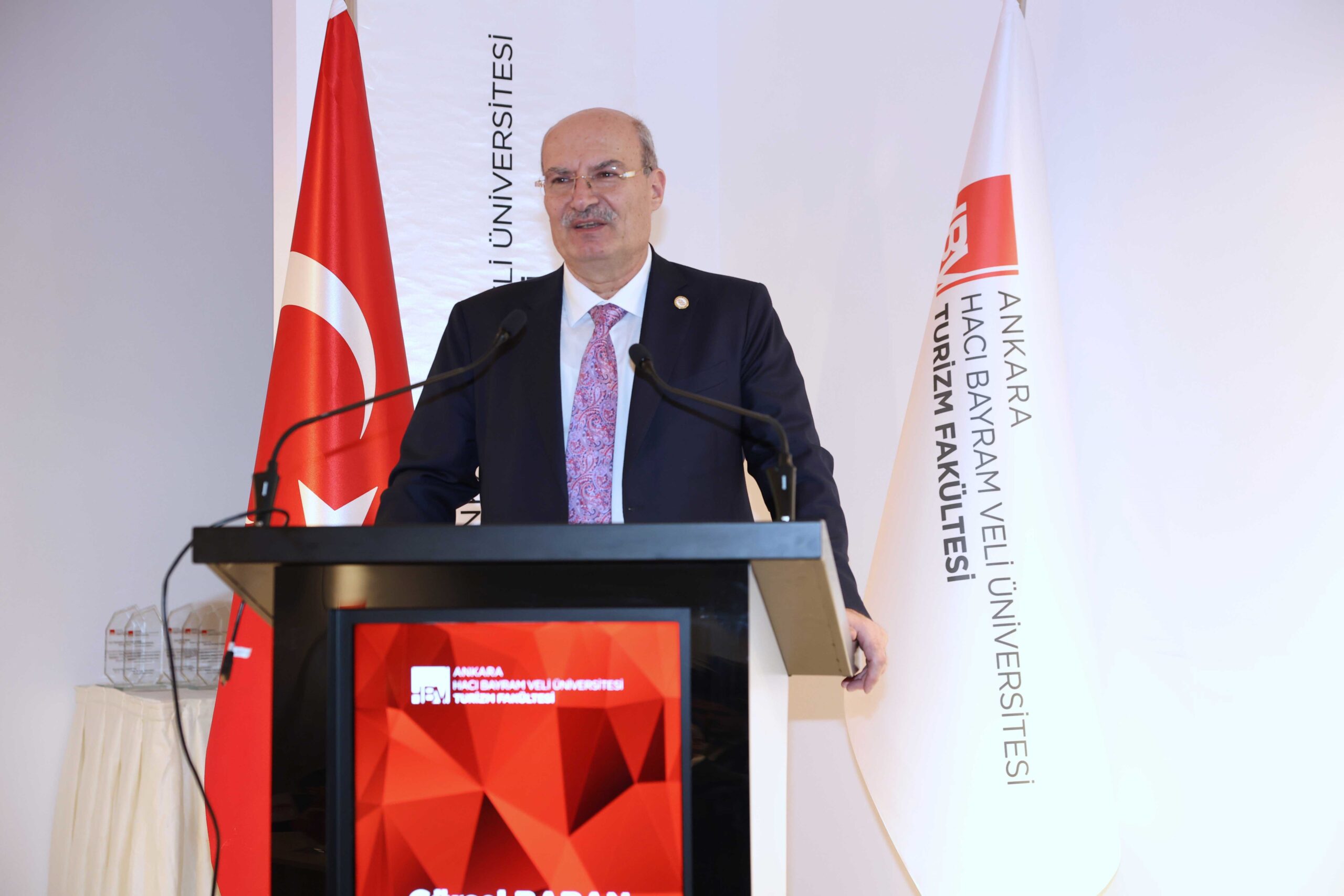 Ankara Ticaret Odası (ATO) Yönetim Kurulu Başkanı Gürsel Baran, Ankara