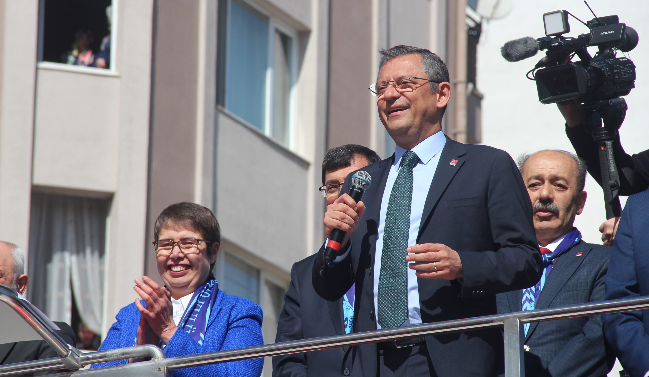 Cumhuriyet Halk Partisi (CHP) Genel Başkanı Özgür Özel, tüm CHP’li