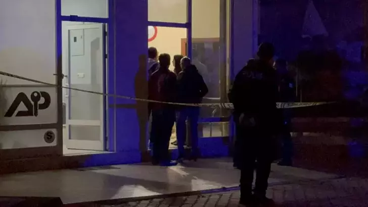 Konya’da emlakçı Mevlüt T. (37), 2,5 saat arayla tartıştığı arkadaşı