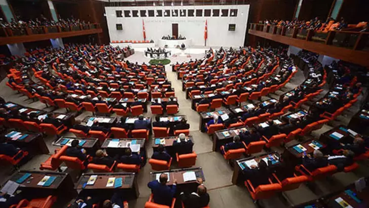 TBMM Genel Kurulu’nda, DEM Parti Grubu’nun Meclis Başkanlığına sunduğu, ‘Kürtçe Ana Dilin