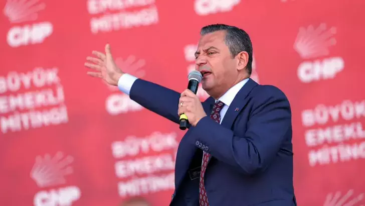 CHP Genel Başkanı Özgür Özel, “İlk seçim vaadimizi açıklıyorum; iktidar olduğumuz ilk
