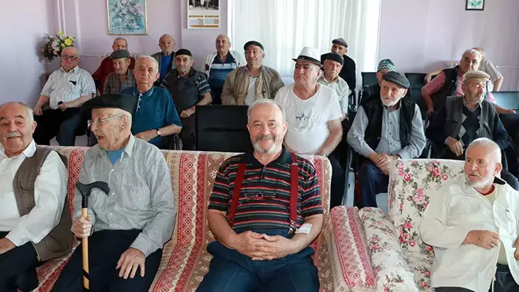 Türkiye’de son 3 yılda çocuk ve genç nüfus oranları azaldı, yaşlı
