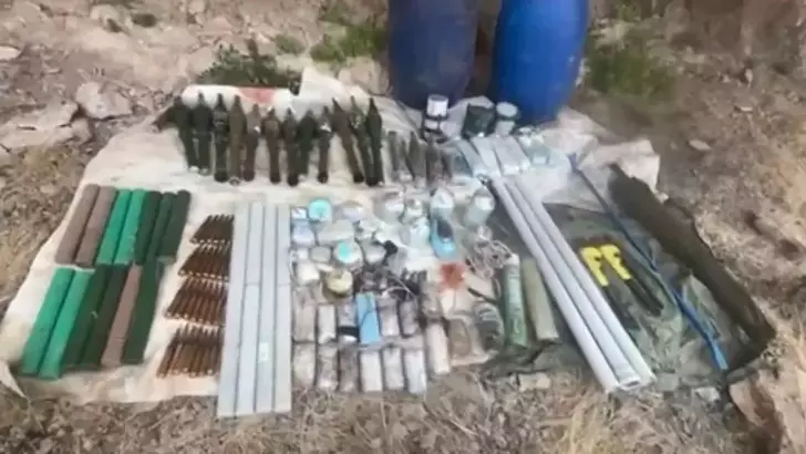 Milli Savunma Bakanlığı (MSB), Irak’ın kuzeyindeki Pençe-Kilit Operasyonu bölgesinde teröristlere ait bir