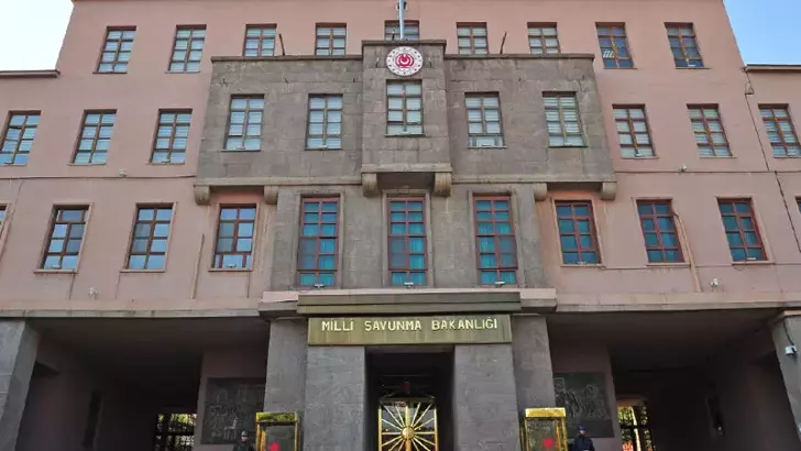 MSB: Yunanistan Savunma Bakanı Dendias’ın, Kıbrıs Türklerini ve kahraman Türk ordusunu hedef