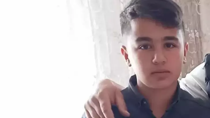 Konya‘nın Karapınar ilçesinde, kuyu açmak için yapılan sondaj çalışması sırasında
