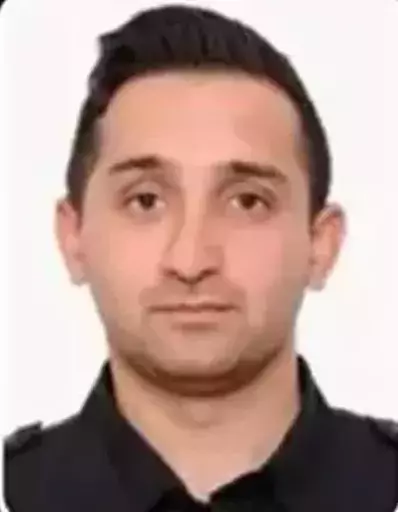 Gaziantep Polis Meslek Eğitim Merkezi’nde (POMEM) eğitim verirken gaz tüfeğinden