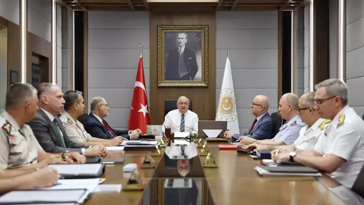 Milli Savunma Bakanı Yaşar Güler, “Terörle mücadelemizin yanı sıra başta