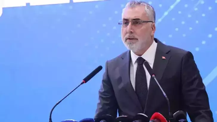 Çalışma ve Sosyal Güvenlik Bakanı Vedat Işıkhan, belediyelerin Sosyal Güvenlik