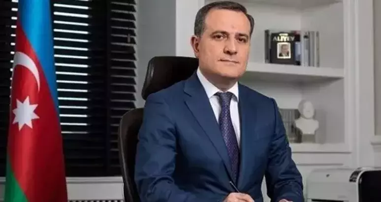 Azerbaycan Dışişleri Bakanı Ceyhun Bayramov, yarın Türkiye’ye resmi ziyarette bulunacak.ANKARA-Diplomatik kaynaklardan alınan