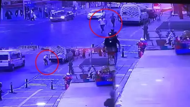 Esenyurt‘ta denetim sırasında durdurulacağını farkeden yabancı uyruklu Maher A. bir