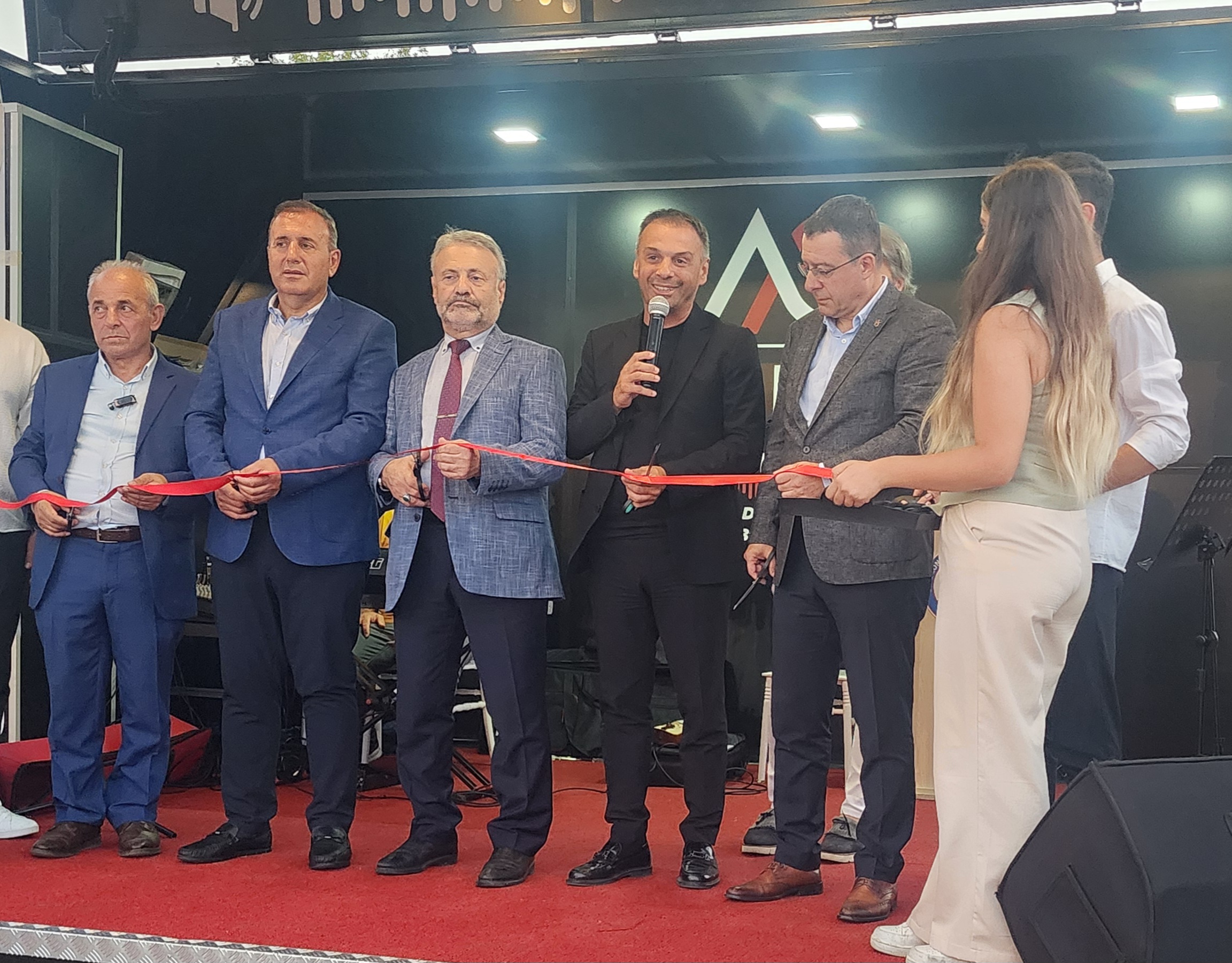 TRABZON’da İpek Yolu Fuar Alanı’nda ‘Kamp Karavan, Tiny House Fuarı’,