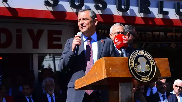 CHP Genel Başkanı Özgür Özel, “Seçim zamanı susturdular. Ağzını kapattılar. ‘4 vekil al