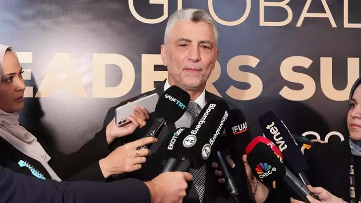 Ticaret Bakanı Ömer Bolat, Çırağan Sarayı’nda düzenlenen Global Liderler Zirvesi’ne