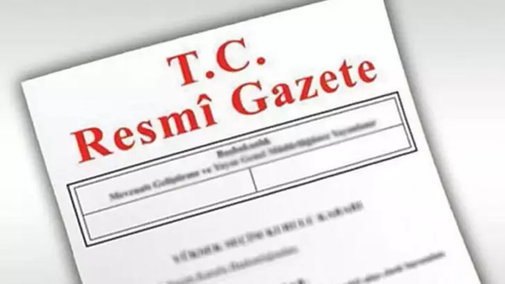 Resmi Gazete‘de yayımlanan karara göre 16 ilin valisi değişirken 12 Vali–