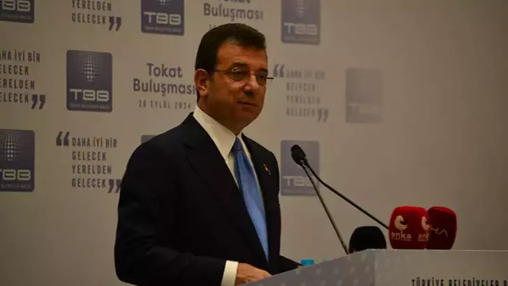 İstanbul Büyükşehir Belediye Başkanı Ekrem İmamoğlu, ayrımcılığa karşı olduğunu belirterek, “Ben
