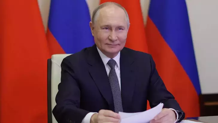 Rusya Devlet Başkanı Vladimir Putin, Çin Devlet Başkanı Şi Cinping ile görüşmesinde, “Çin’e petrol ihracatı