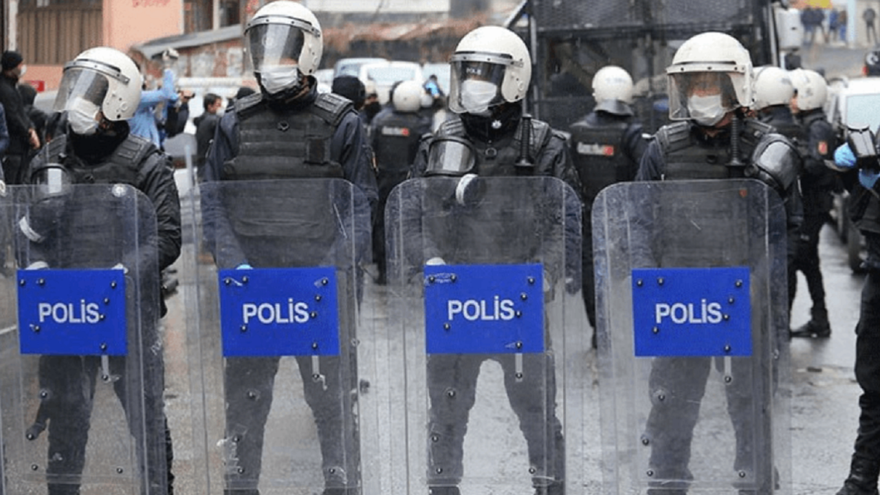 Siirt Valiliği, bugünden itibaren geçerli olmak üzere 10 gün süreyle kent