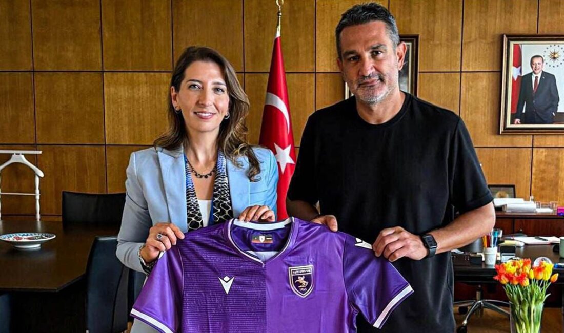 Samsunspor İcra Kurulu Üyesi Soner Soykan, Hollanda kampı kapsamında Rotterdam