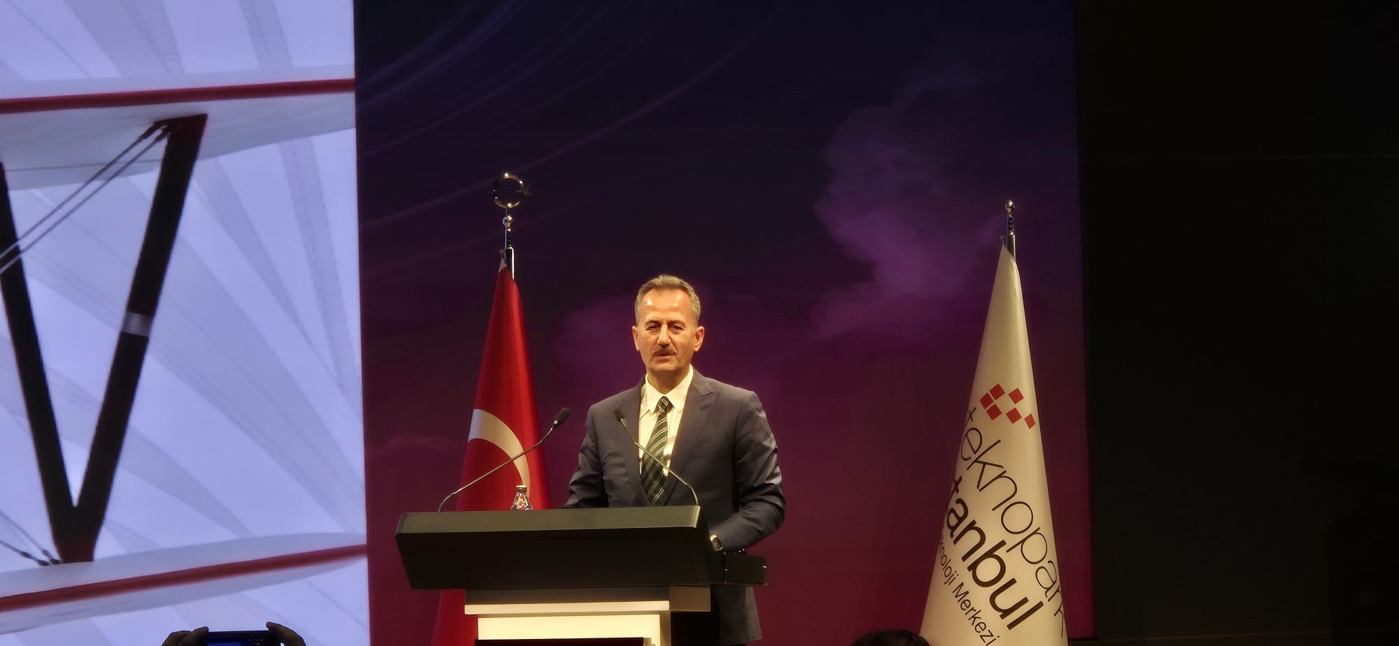 Zöhre Alagöz İSTANBUL – Milli Teknoloji Hamlesi’nin öncü firmaları “Vecihi