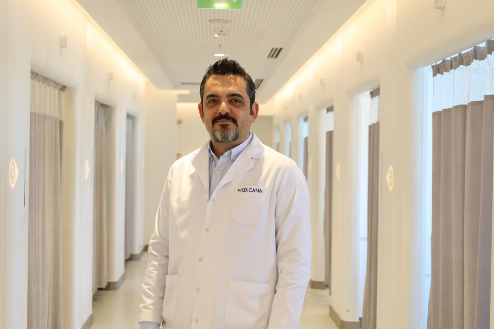 İZMİR – Bel ve boyun fıtığı tedavisinde tıp teknolojilerinin sunduğu