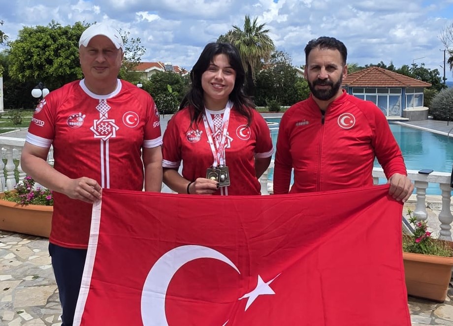 Ahmet Şükrü Uluçay SAMSUN – Samsunspor Çim Topu Takımı sporcusu