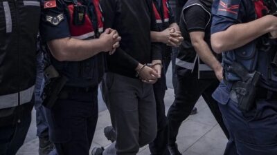 Sadık Kahraman İSTANBUL – İstanbul merkezli 6 ilde Fetullahçı Terör