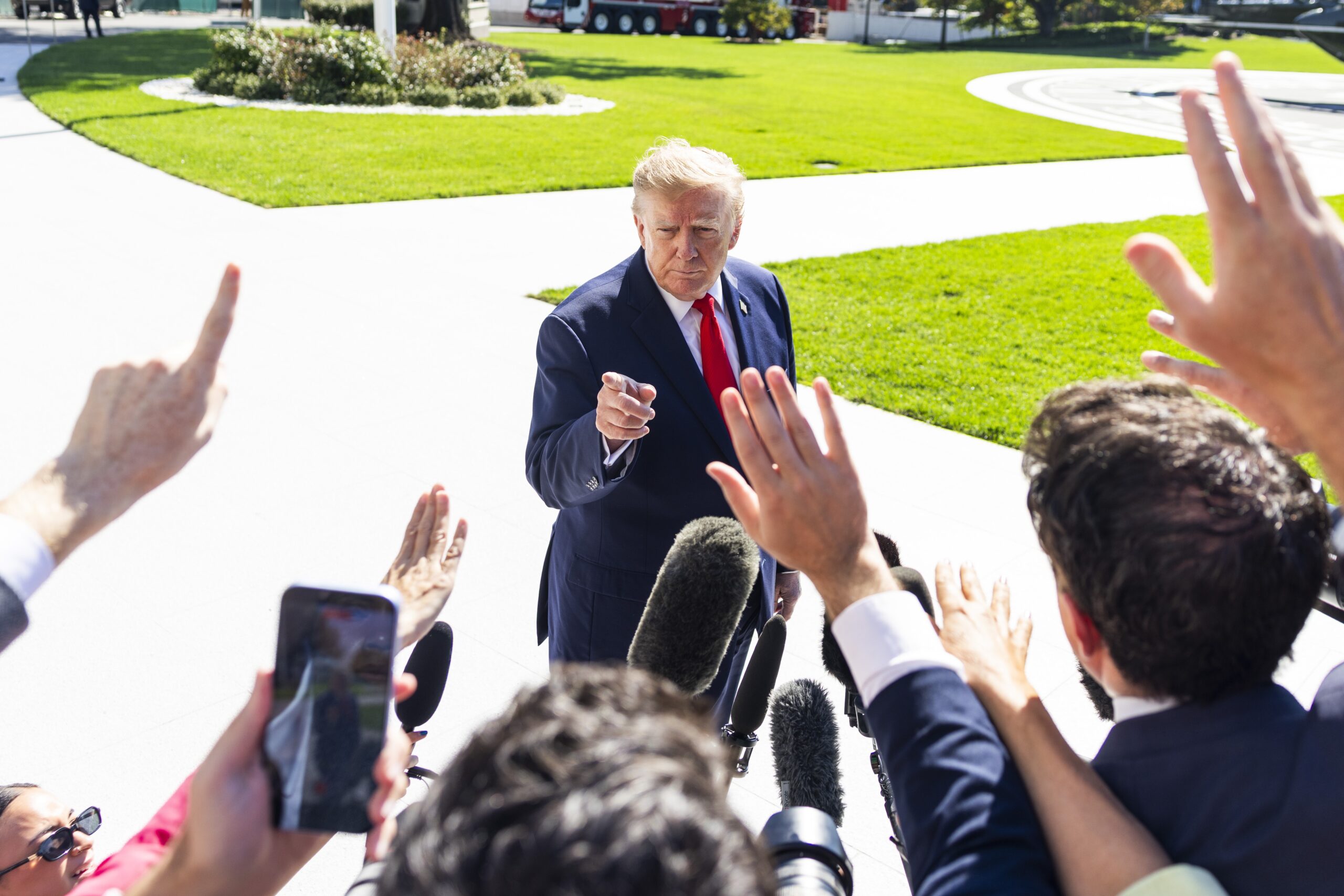 WASHINGTON – ABD Başkanı Donald Trump, “Cumhurbaşkanı Erdoğan benim çok