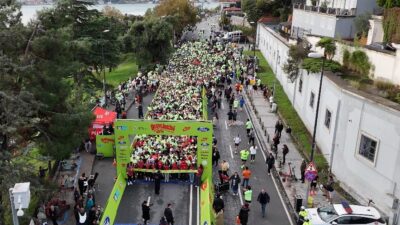 İSTANBUL – Medicana’nın sağlık sponsoru olduğu Bosphorun Quarter Marathon’da uzman
