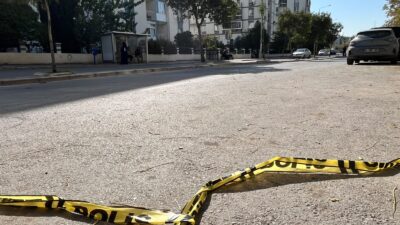 İZMİR – İzmir’in Çiğli ilçesinde emekli astsubay oldukları öğrenilen iki